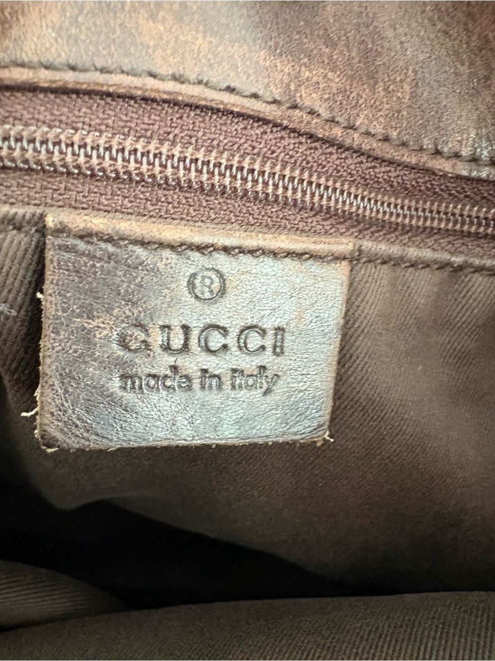 Gucci Brown GG Supreme Canvas Messenger Bag with Dark Brown Trim WORN - Picture 16 of 16